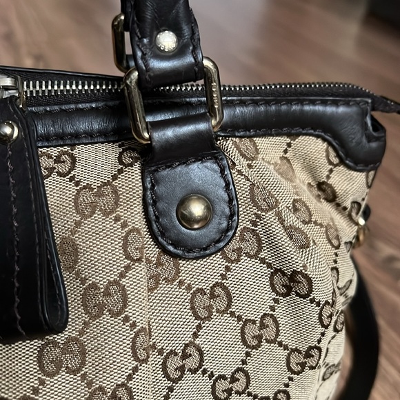 A 237 - 💯% authentic Gucci shoulder bag - Picture 8 of 16